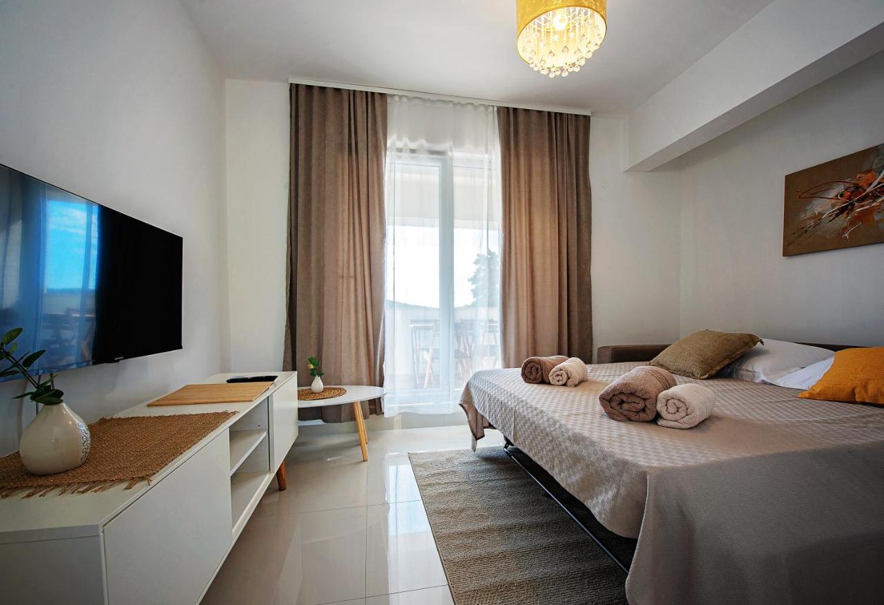 Sea Front Apartments Ivana Rogoznica  Exterior foto